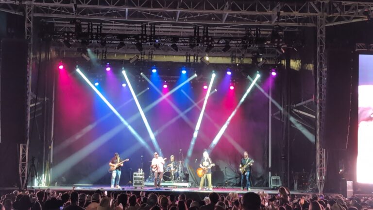 Red West concert stage