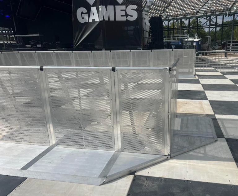 Barication Raiiling Event Event Barricade Rentals & Crowd Control | Upstage Companies